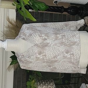 INC SZ 6 WOMENS  BLOUSE GREAT CONDITION,